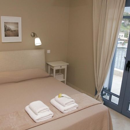 Trizonía Boutique Hotel Iasmos מראה חיצוני תמונה