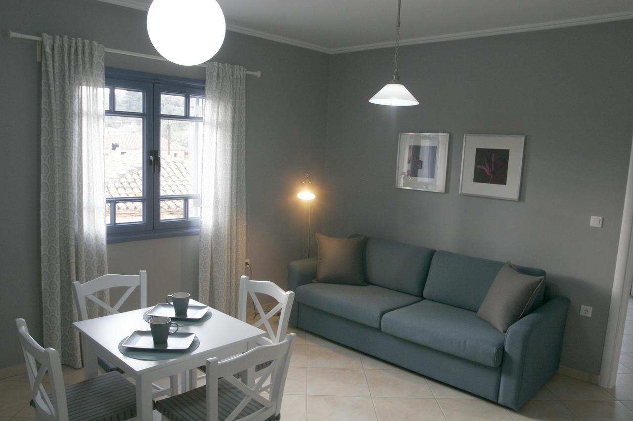 Trizonía Boutique Hotel Iasmos מראה חיצוני תמונה