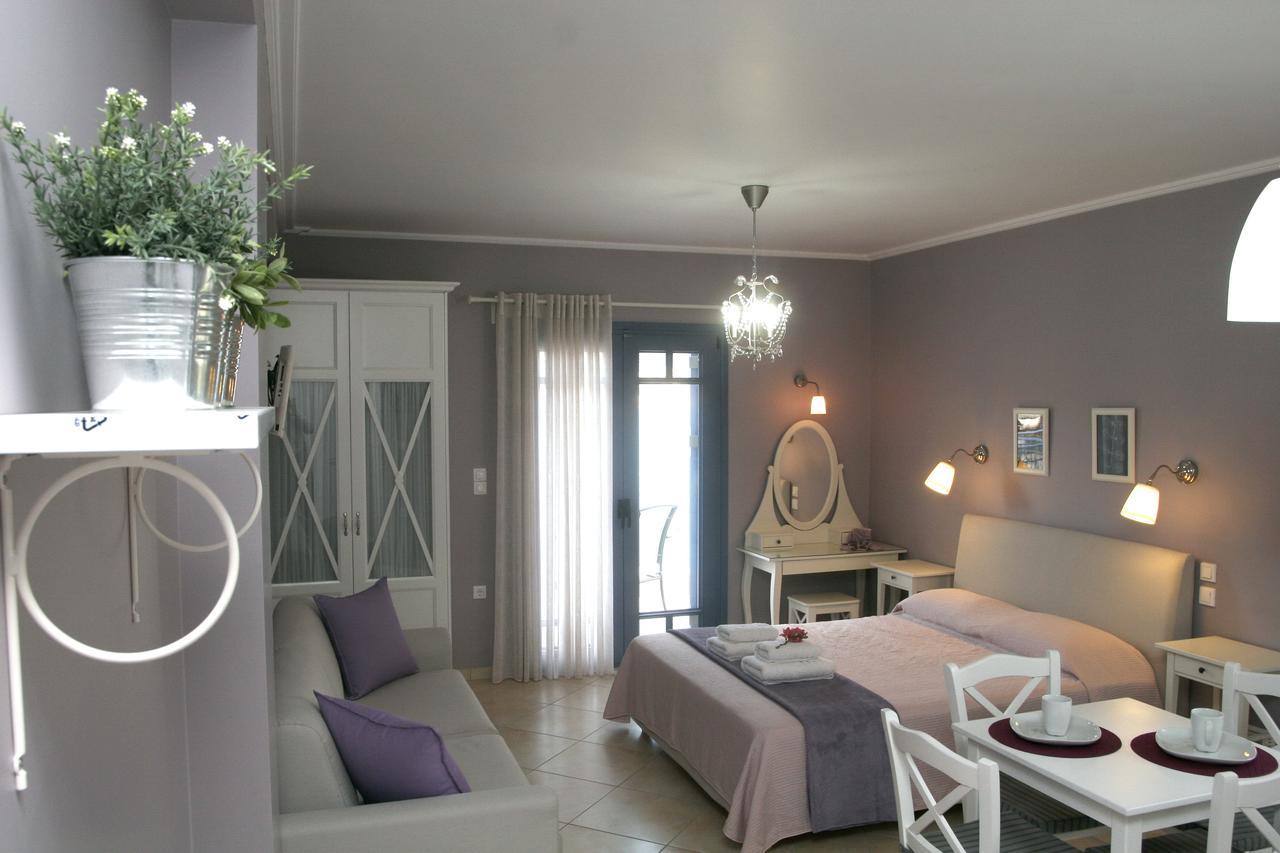 Trizonía Boutique Hotel Iasmos מראה חיצוני תמונה