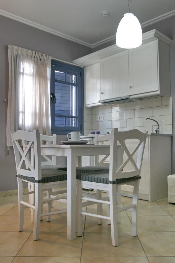 Trizonía Boutique Hotel Iasmos מראה חיצוני תמונה