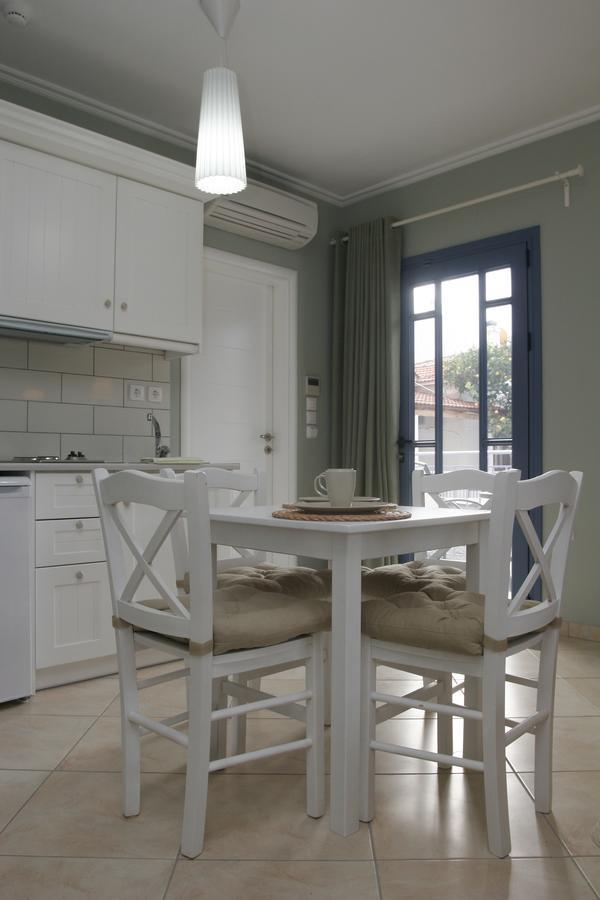 Trizonía Boutique Hotel Iasmos מראה חיצוני תמונה
