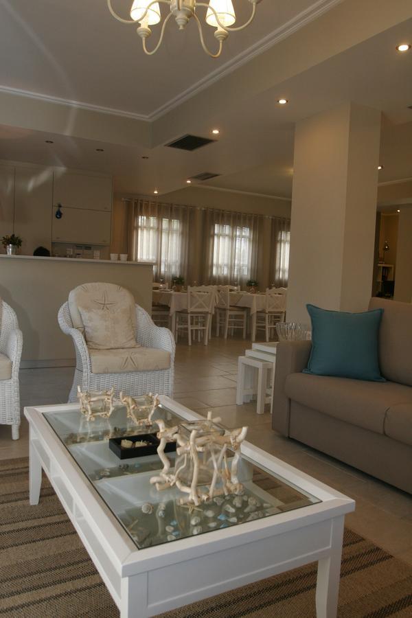 Trizonía Boutique Hotel Iasmos מראה חיצוני תמונה
